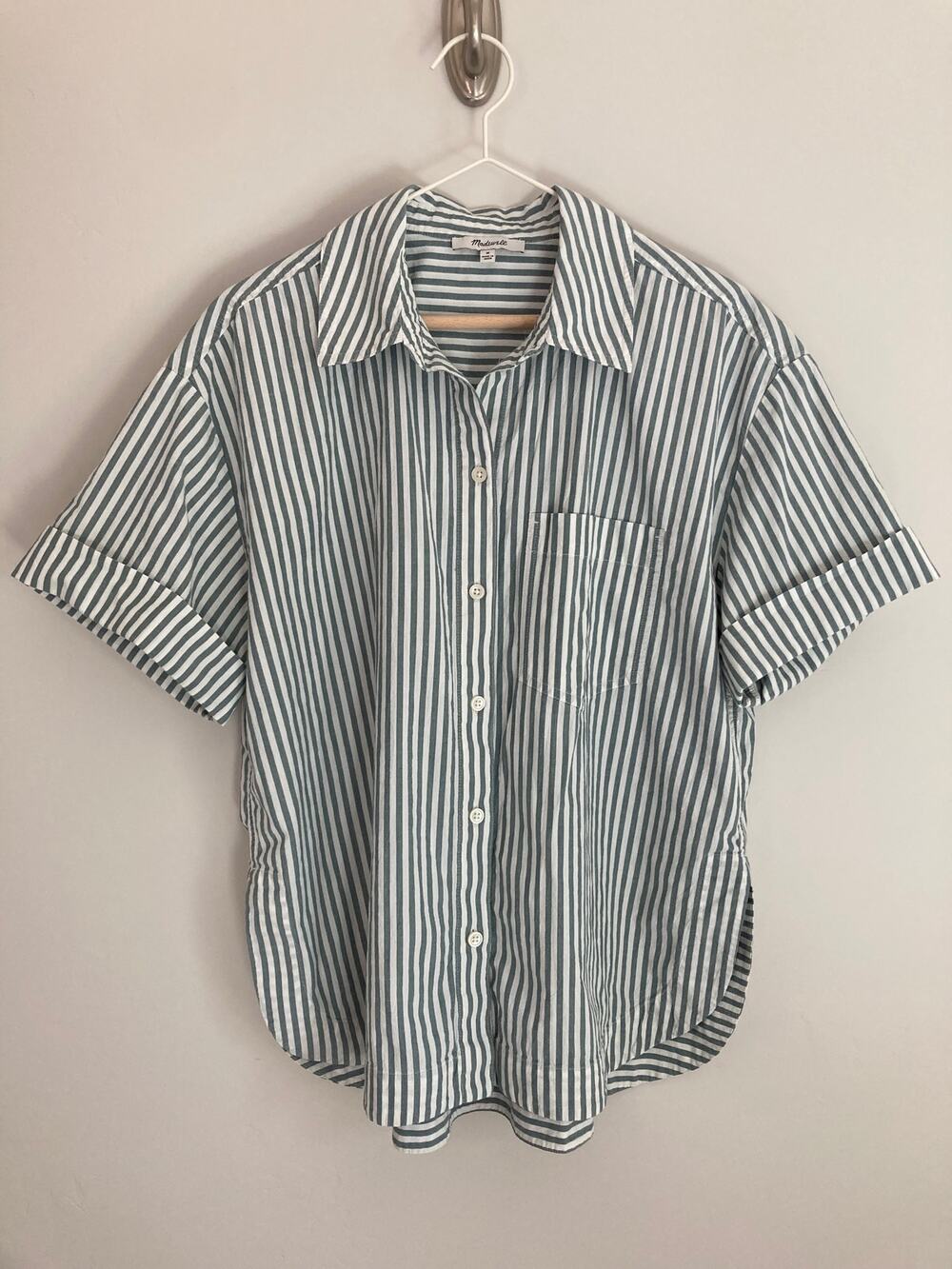 Madewell Blue & White Striped Short Sleeve Button Down Shirt – Office Workwear